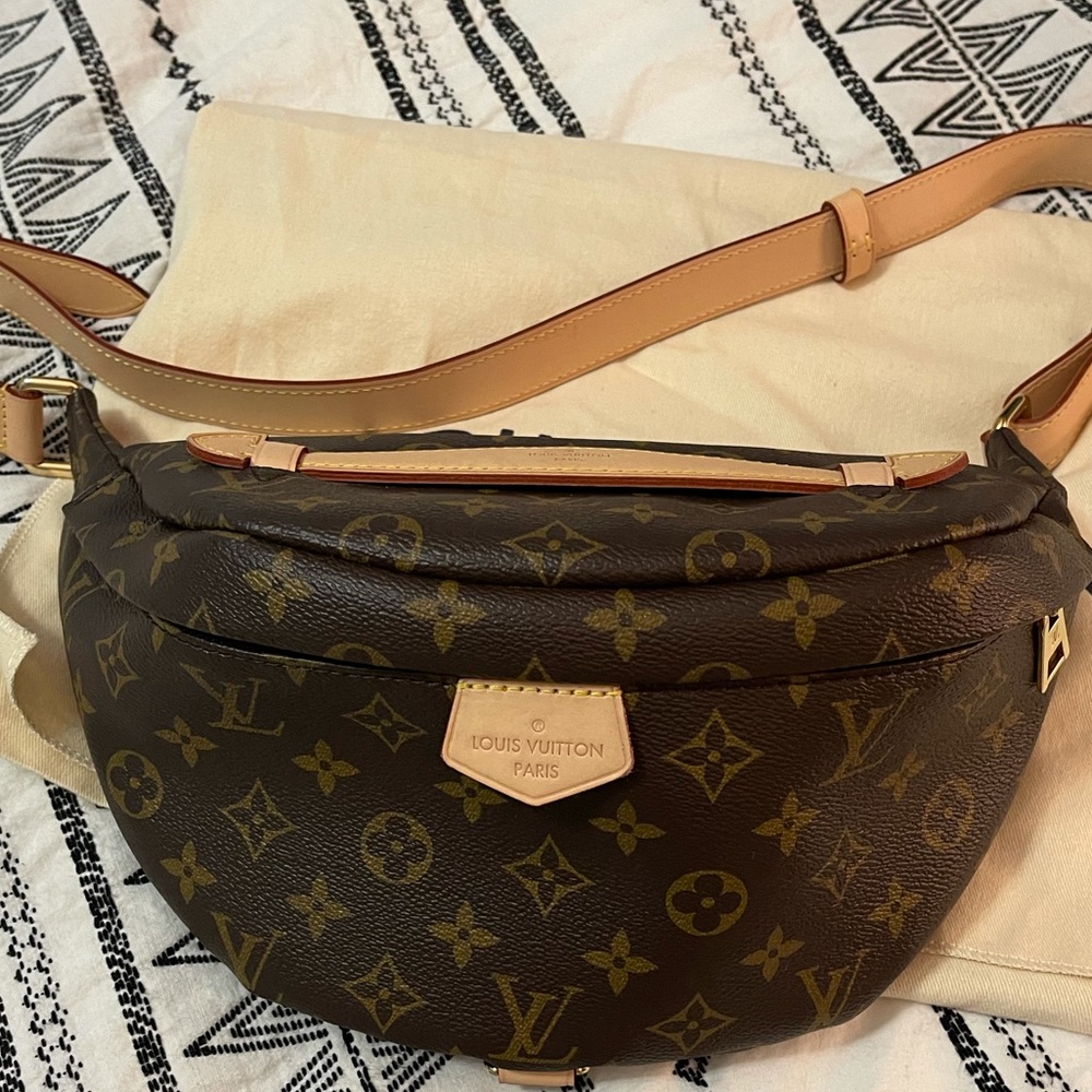 Authentic Louis Vuitton Bumbag